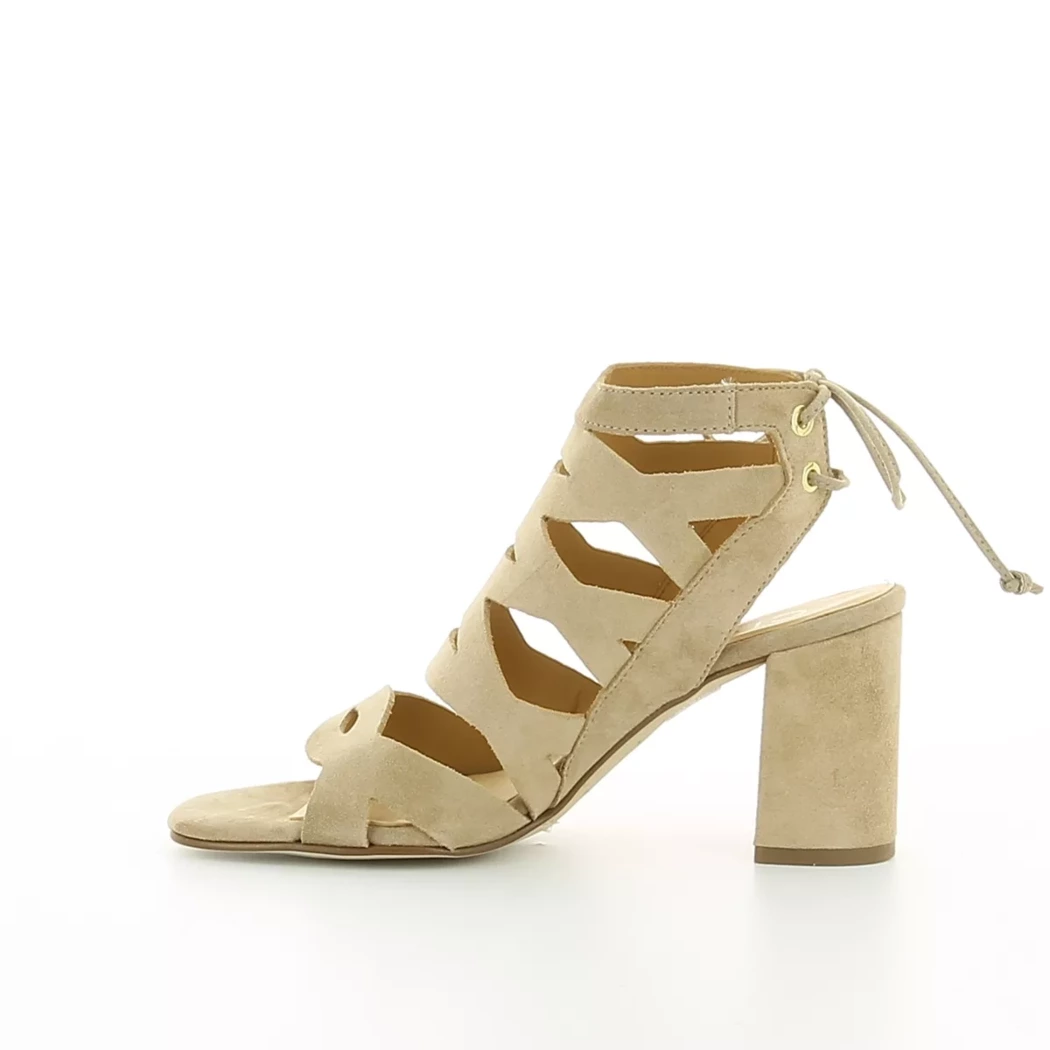 Image (4) de la chaussures Ctwlk - Sandales et Nu-Pieds Taupe en Cuir nubuck