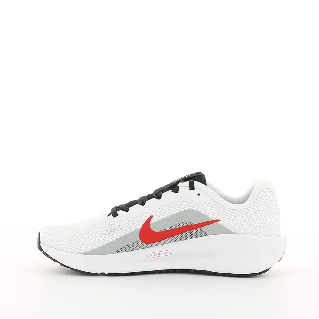 Image (4) de la chaussures Nike - Baskets Blanc en Textile